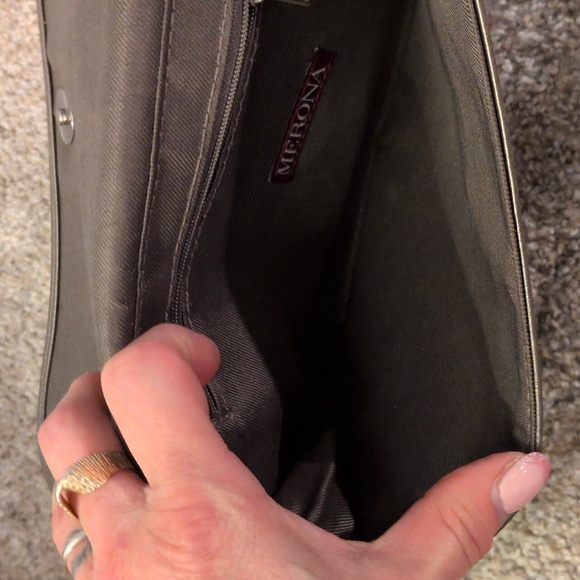 Merona Bronze Textile with Red Label - Picture 6 of 6